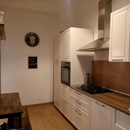 Apartment Veranda Liberty, Luxury La Spezia